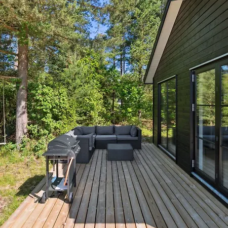 Modern Near And Nature