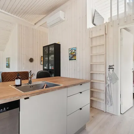 Feriehus Modern Near And Nature Neksø